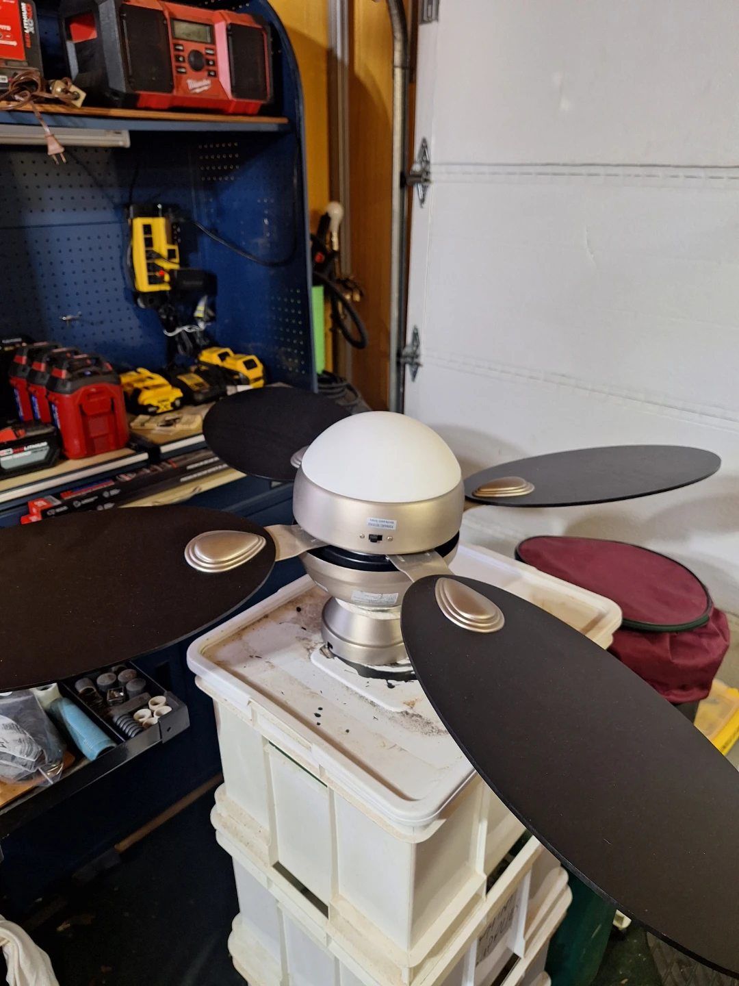 Scandinavian 42-inch Ceiling Fan
