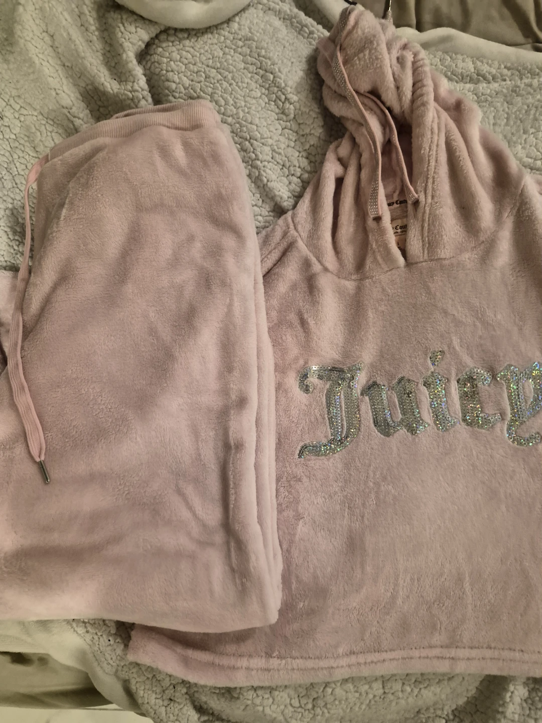 Juicy Couture Sleepwear Set Size L