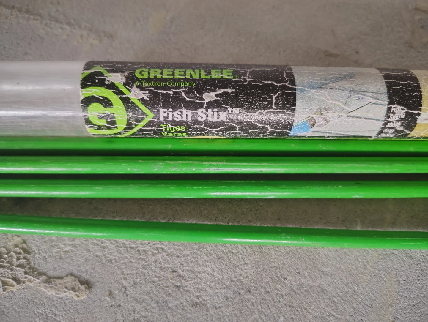 TOOLS - Greenlee Fish Stix 24 Ft Wire Fishing Rod Set