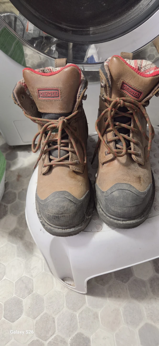Work Boots. Size 7.