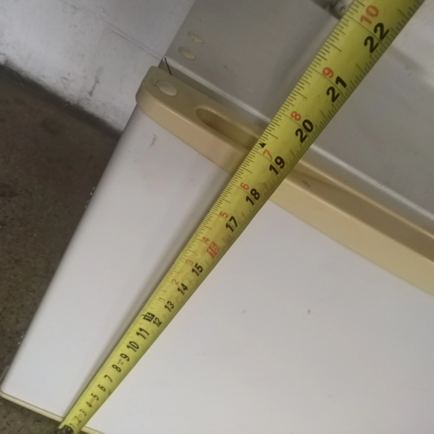 Small refrigerator - photo 3