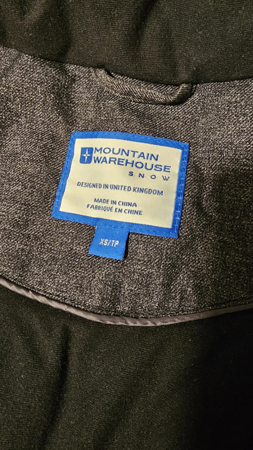 **Move out Sale**Mountain Warehouse Rain/Snow Jacket - XS - photo 2