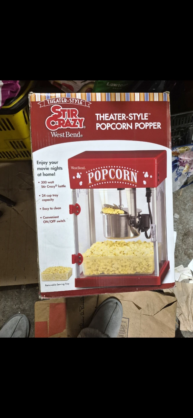 West Bend Stir Crazy Theater-Style Popcorn Popper
