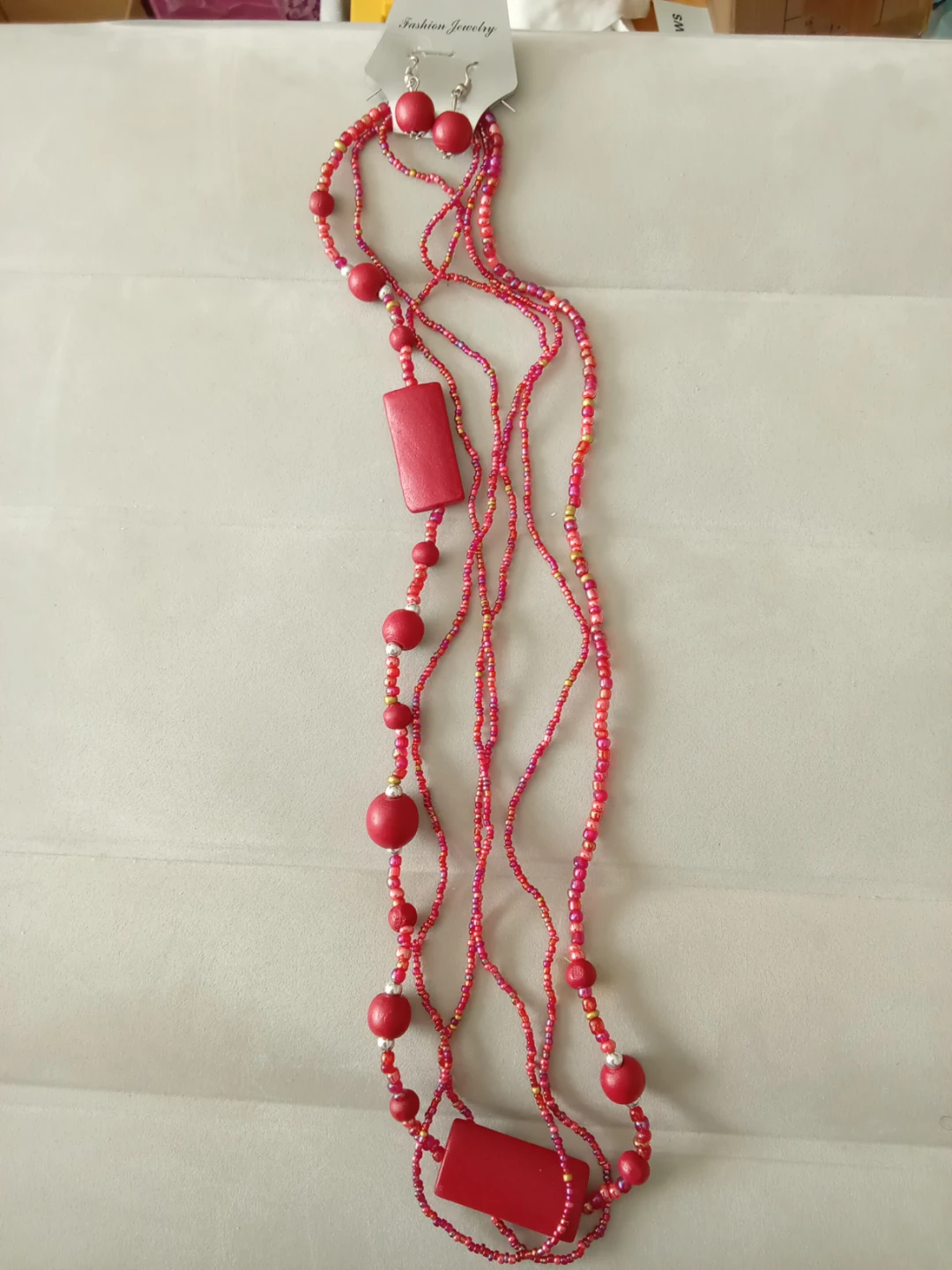 Fashion Jewelry Red Beaded Necklace and Earring Set