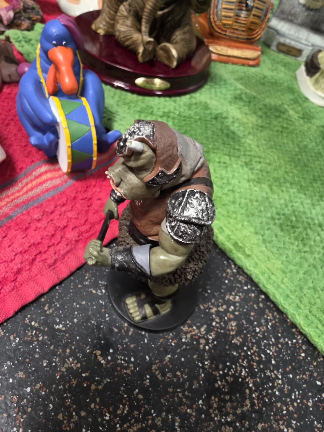 Star Wars Gamorrean Guard Figurine - photo 2