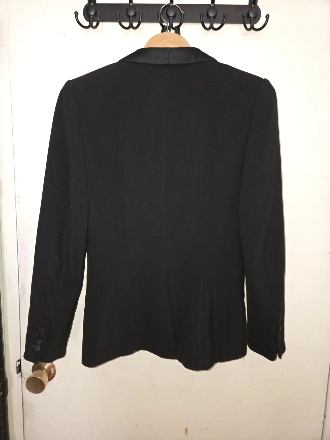 H&M Work Blazer w/ Sleek Lapels in a Ladies 8 - photo 3