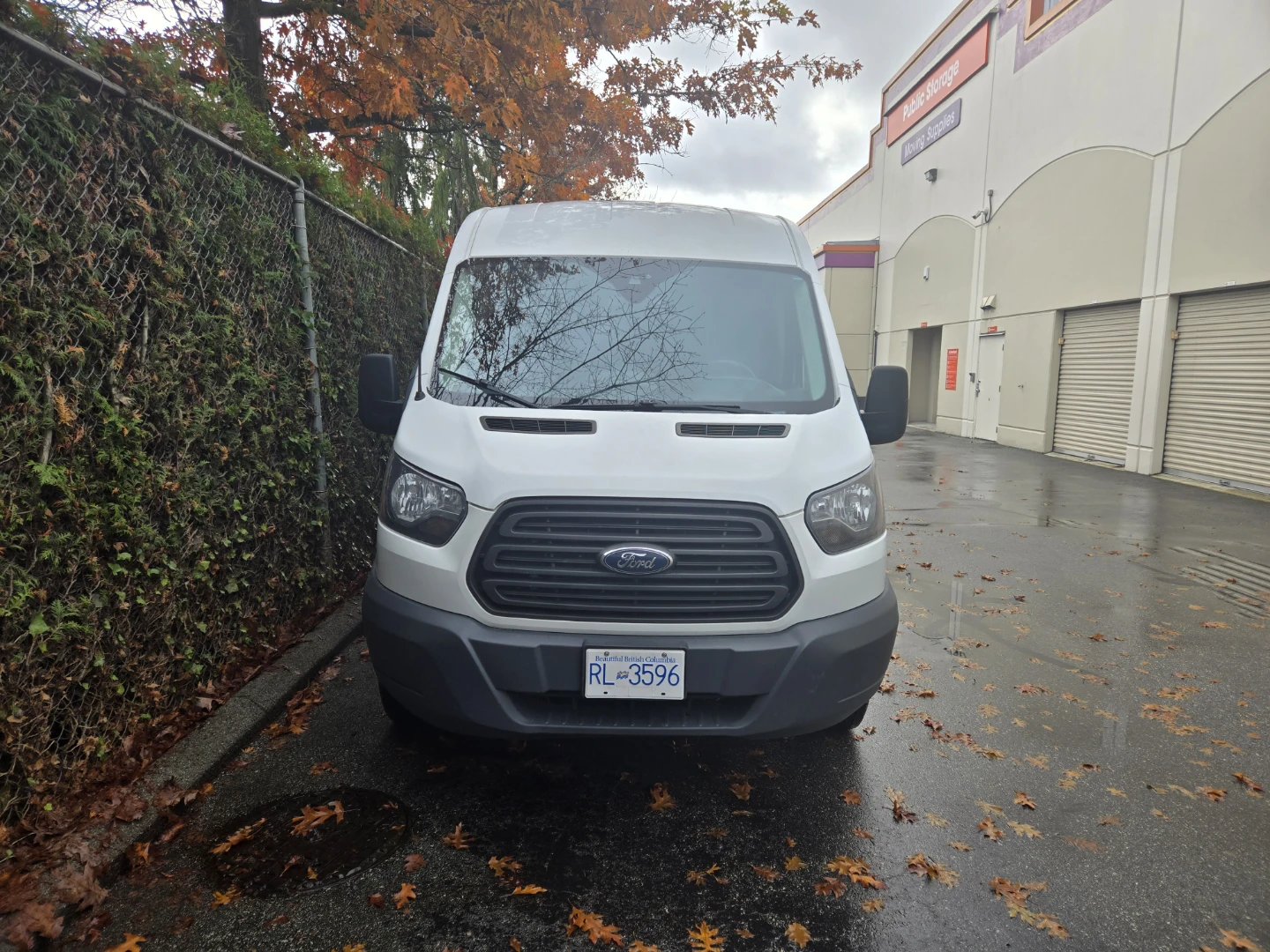 White Ford Transit Cargo Van - photo 2