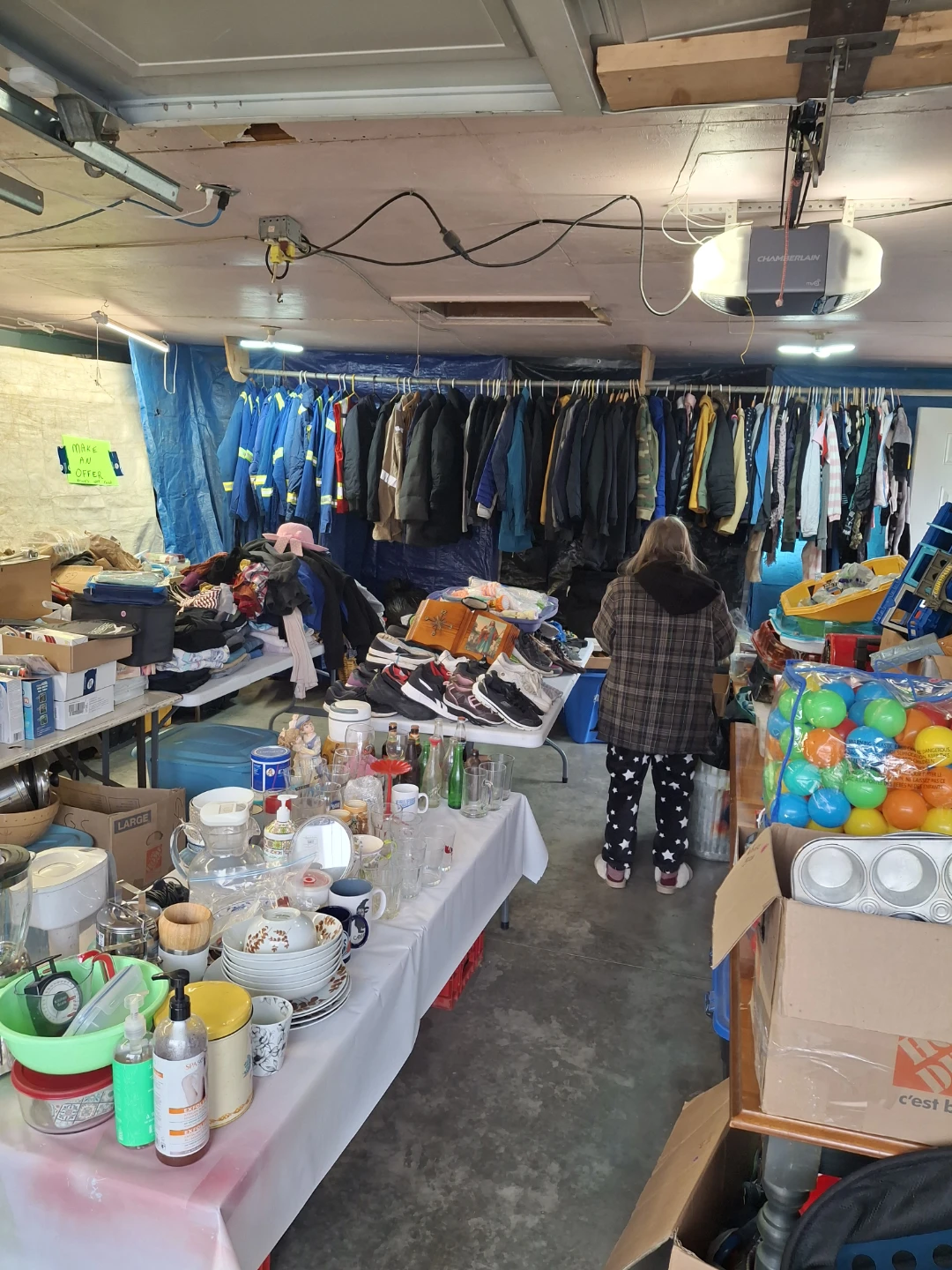Garage sale 12240 86st Oct 16 and 17 - photo 4
