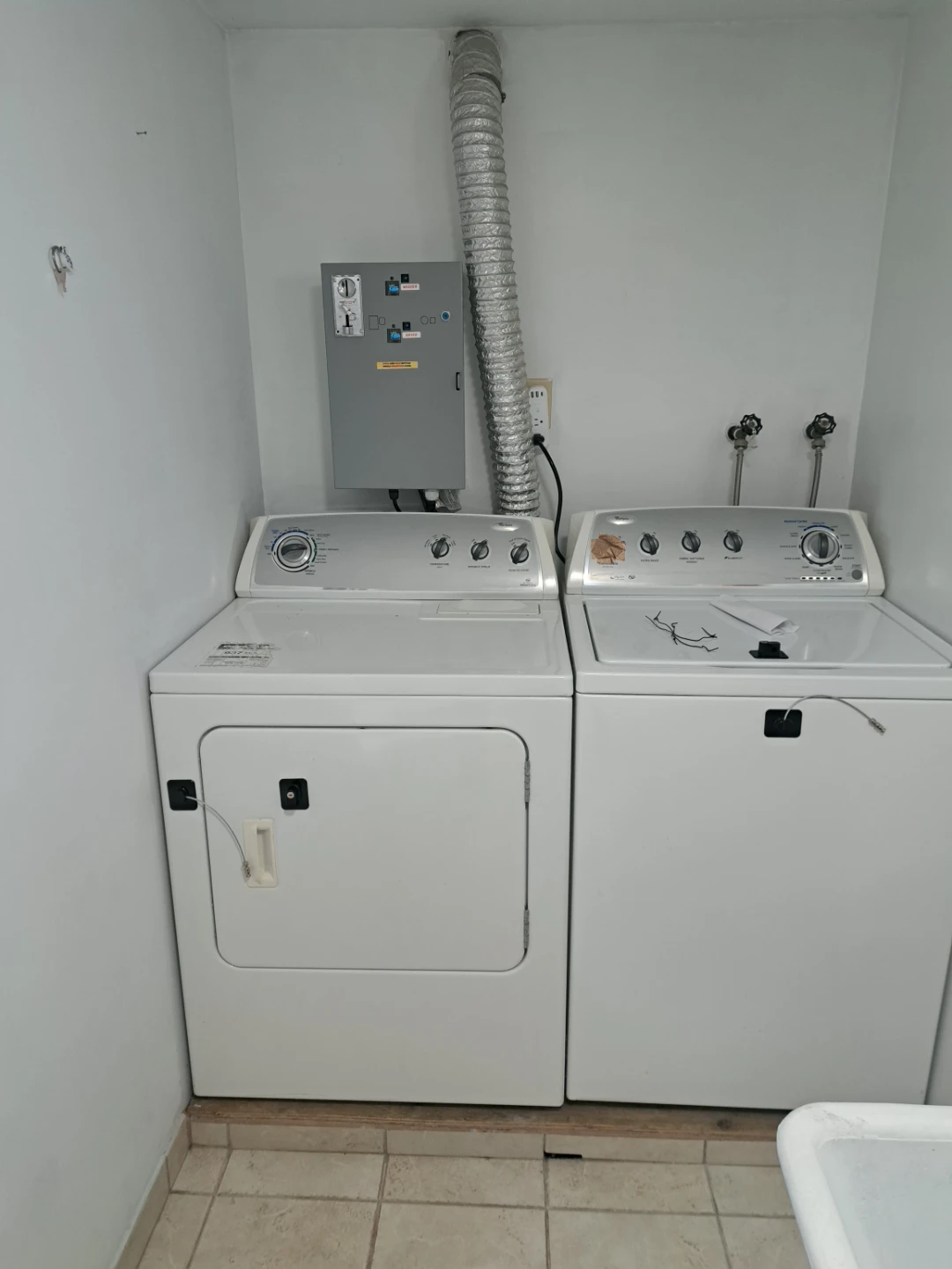 Turn any regular washer dryer into a paybox timer - photo 3