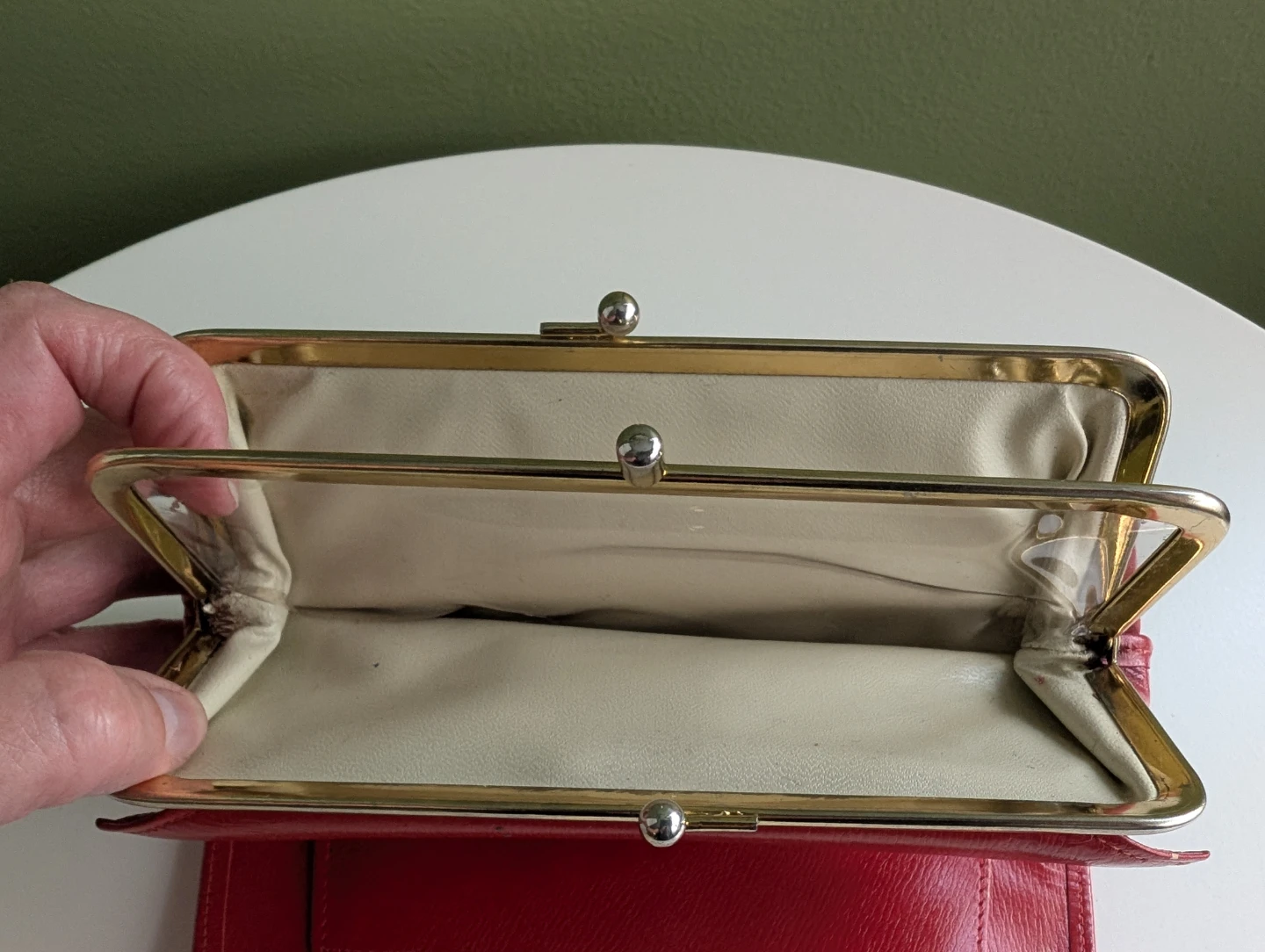 Vintage Renwick Leather Wallet - photo 4