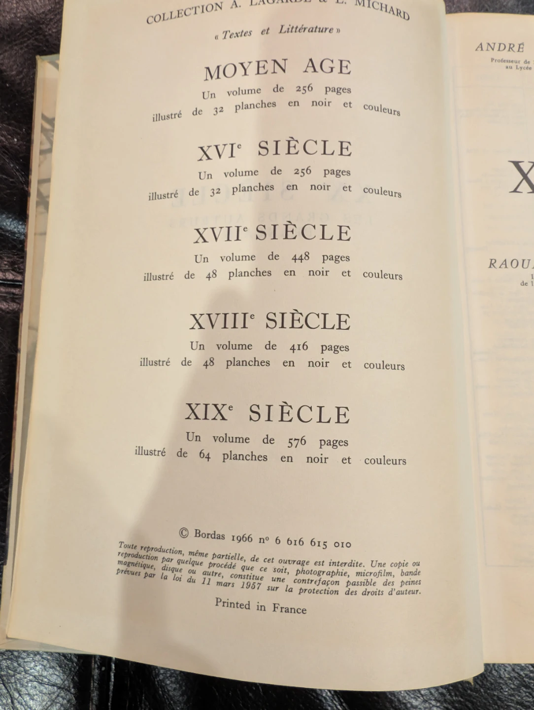 Lagarde & Michard XXe Siècle French Literature Book - photo 3