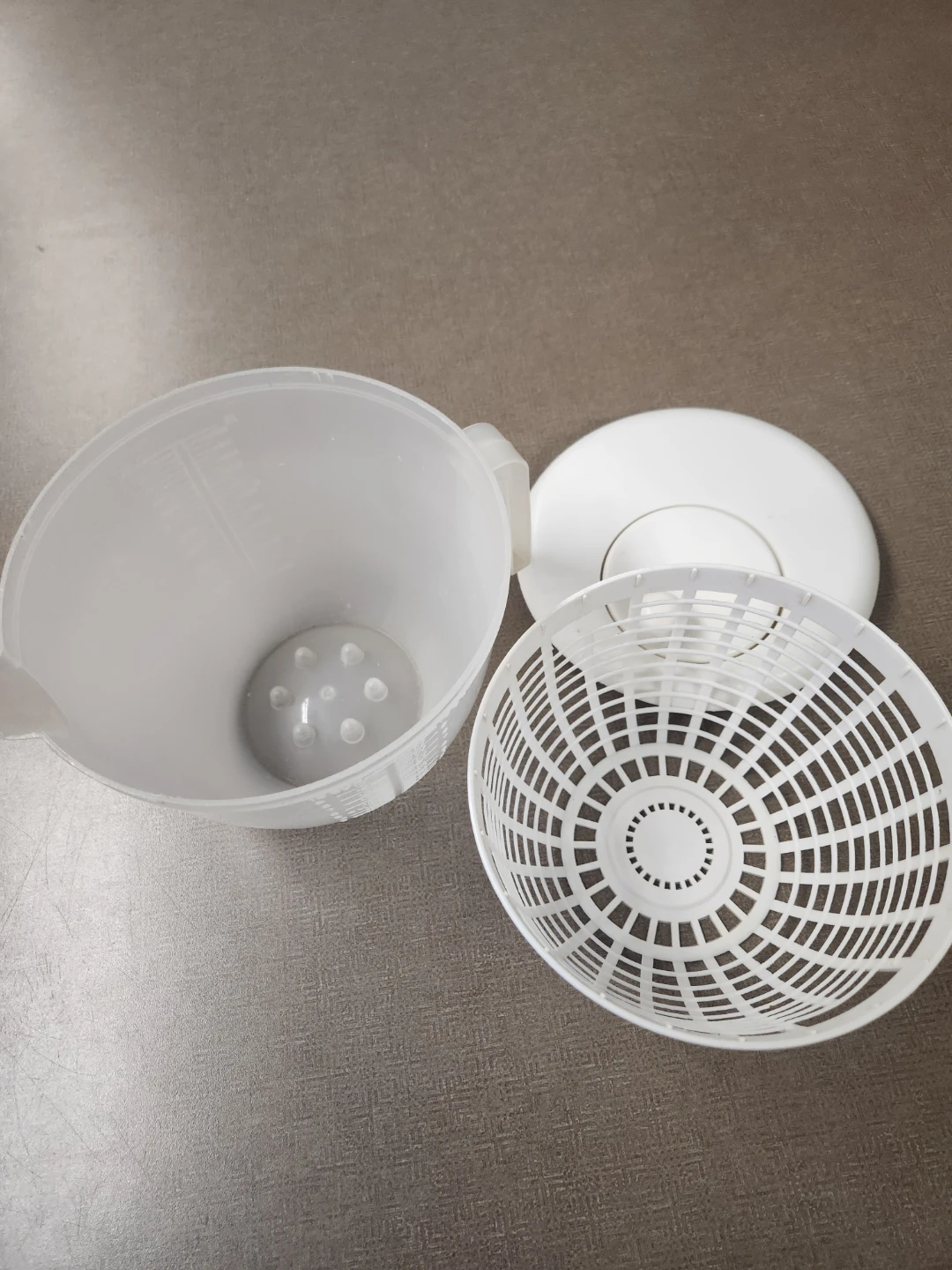 Manual Salad Spinner - photo 3