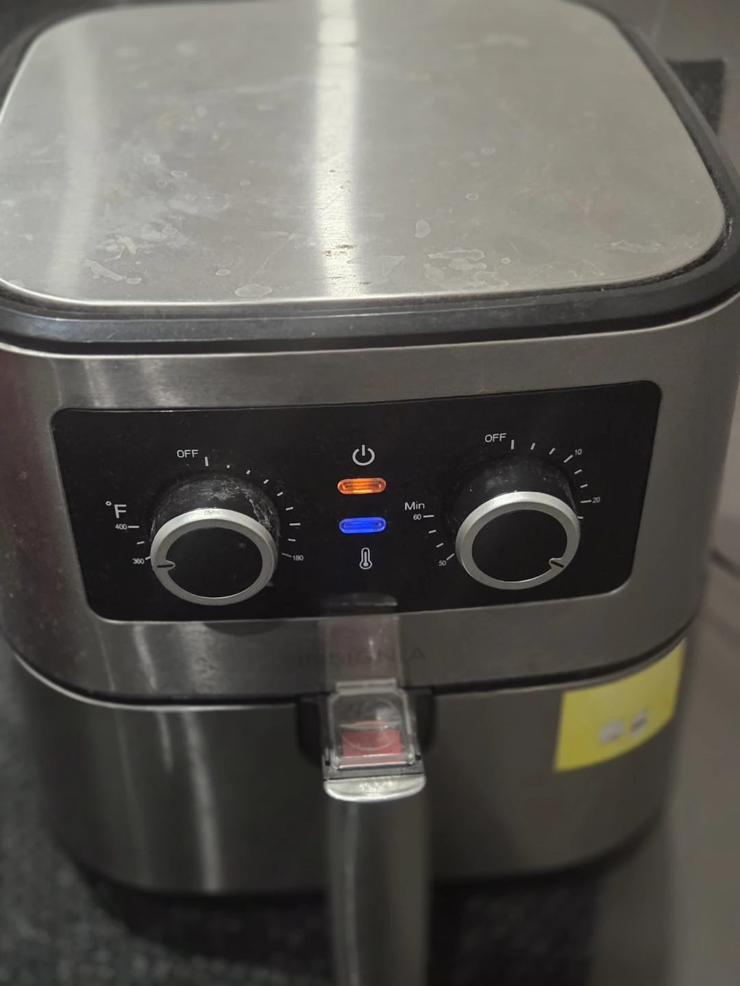 Insignia Air Fryer - photo 4