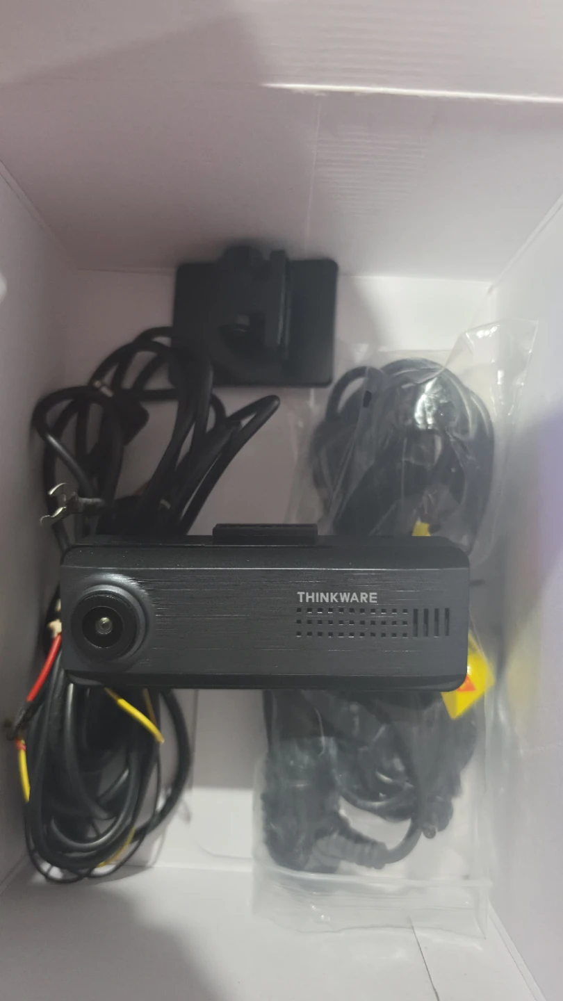 Thinkware Q200 Dash Cam