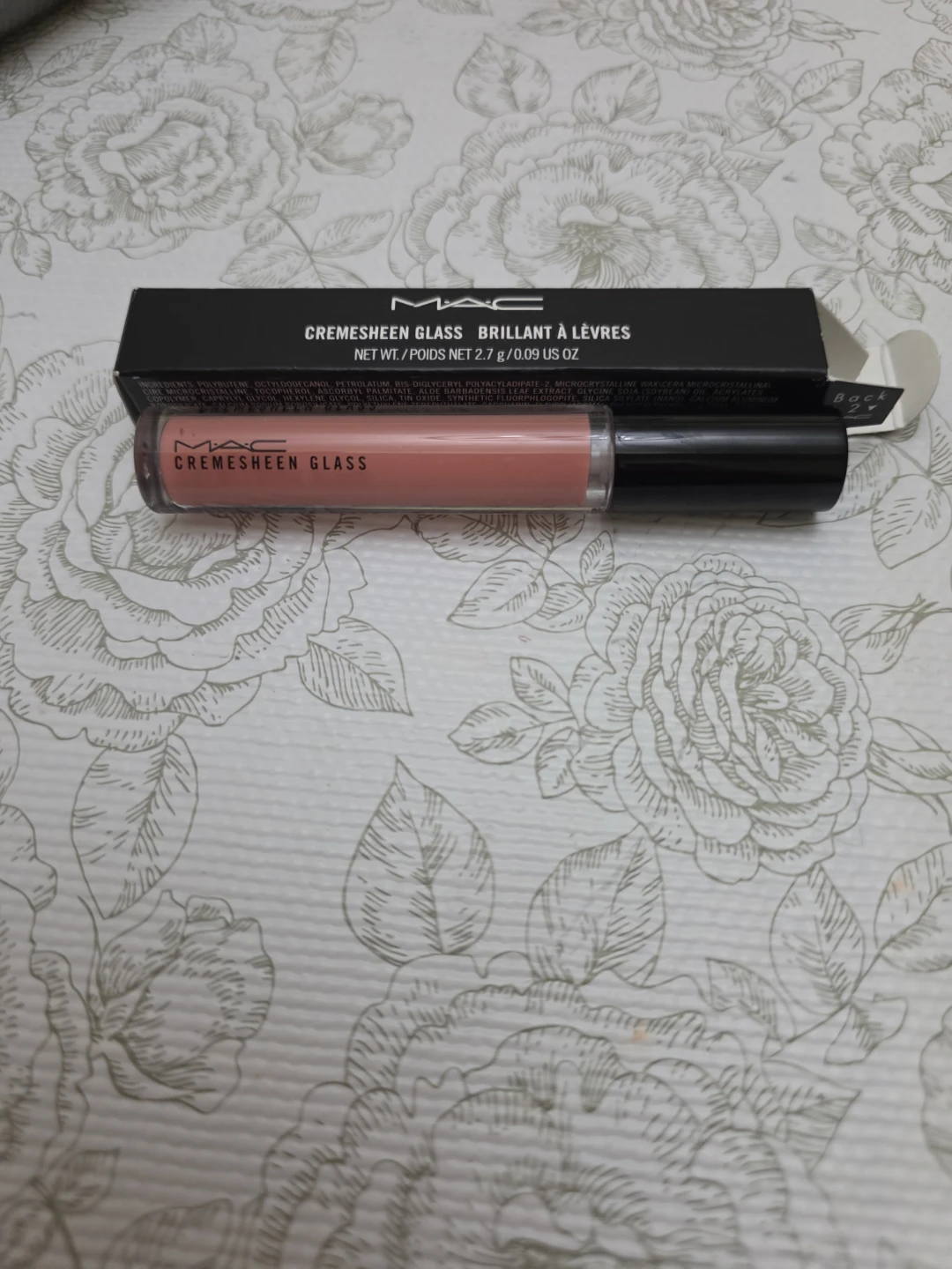 MAC and Smashbox Makeup Bundle - photo 2