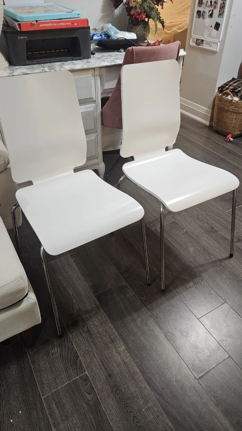 Two White Modern Chairs - photo 2