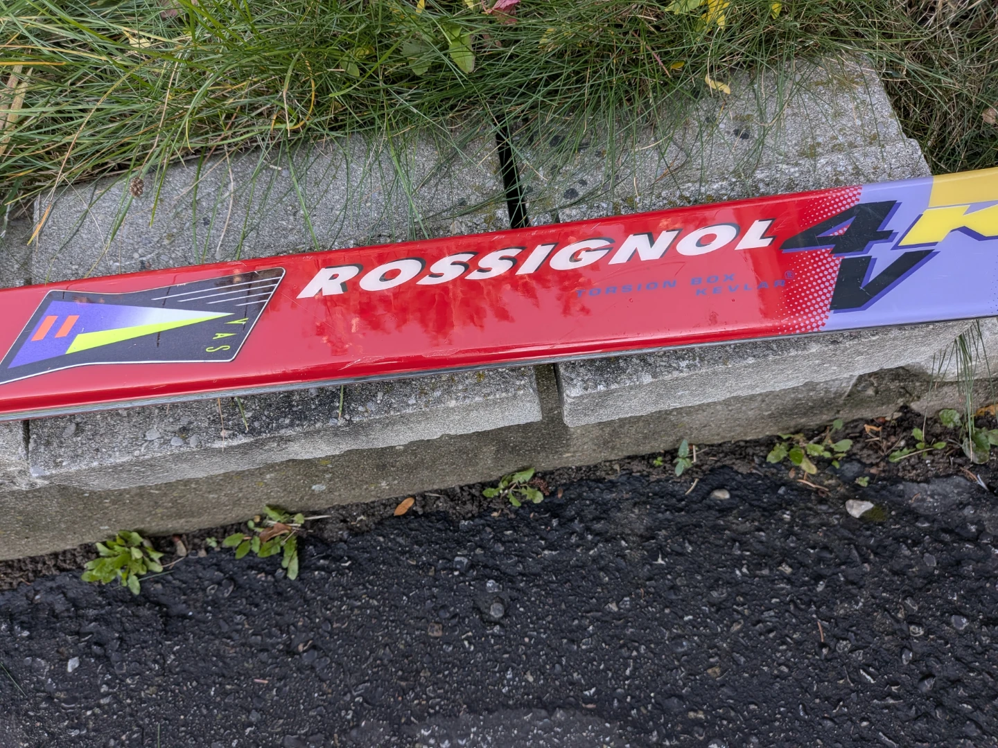 Rossignol 4V Skis and Dalbello Sport MX 65 Boots - photo 2