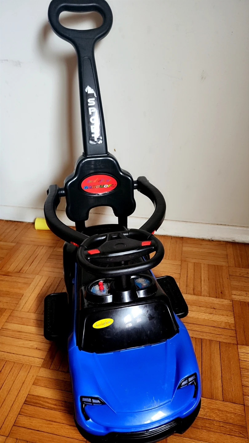 Toddler ride-on push car and Globber balance bike - photo 3