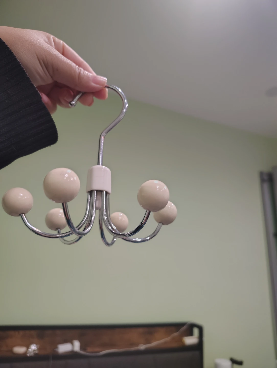 Chrome and White Ball Multi-Hook Hanger - photo 3