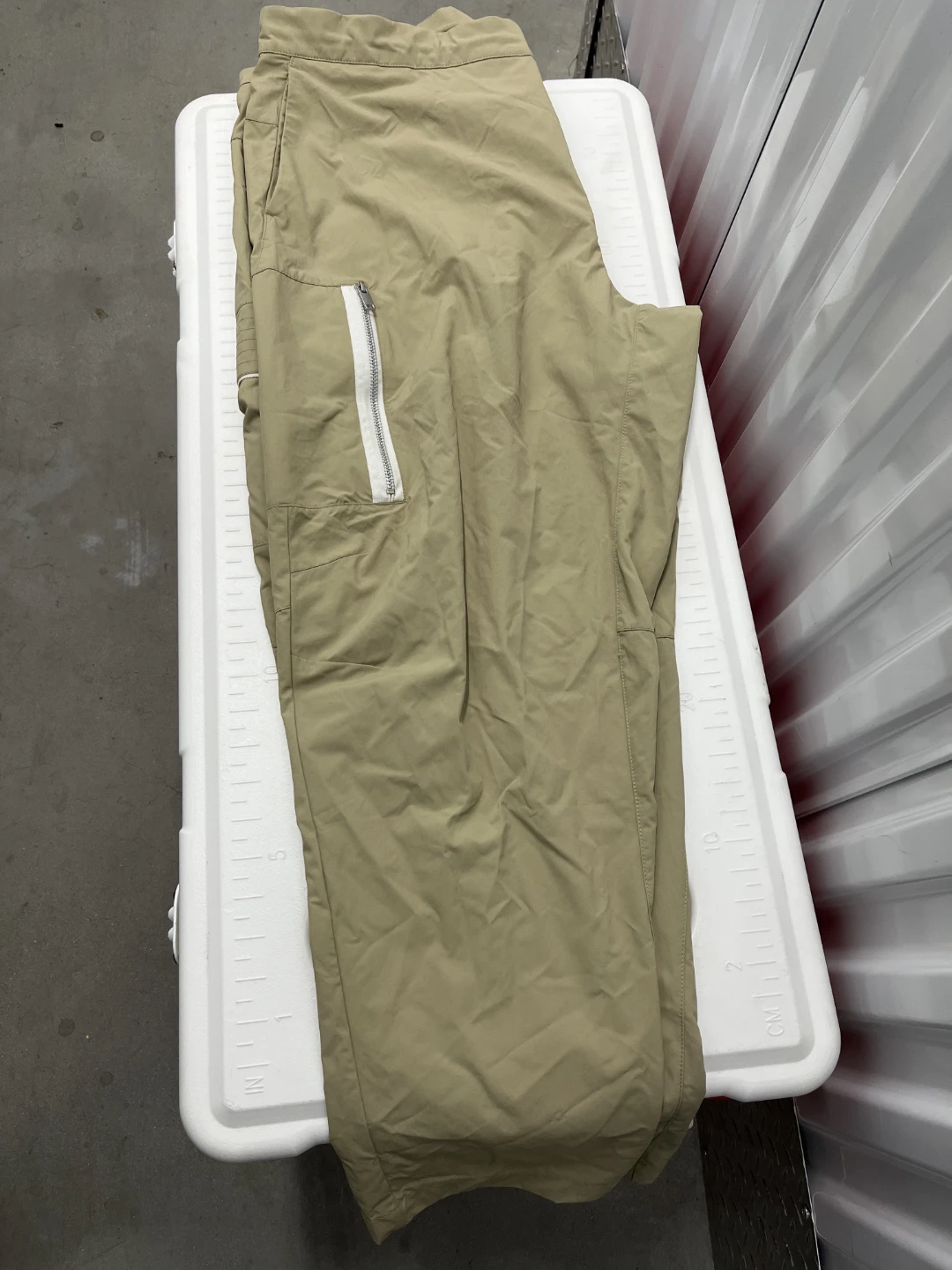 Nike Beige Cargo Pants size 38 - photo 2