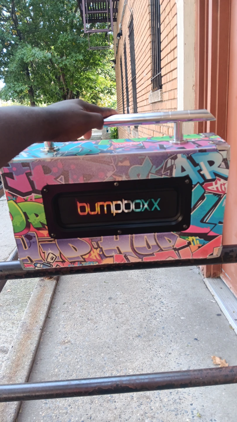 Bumpboxx Graffiti Boombox - photo 2