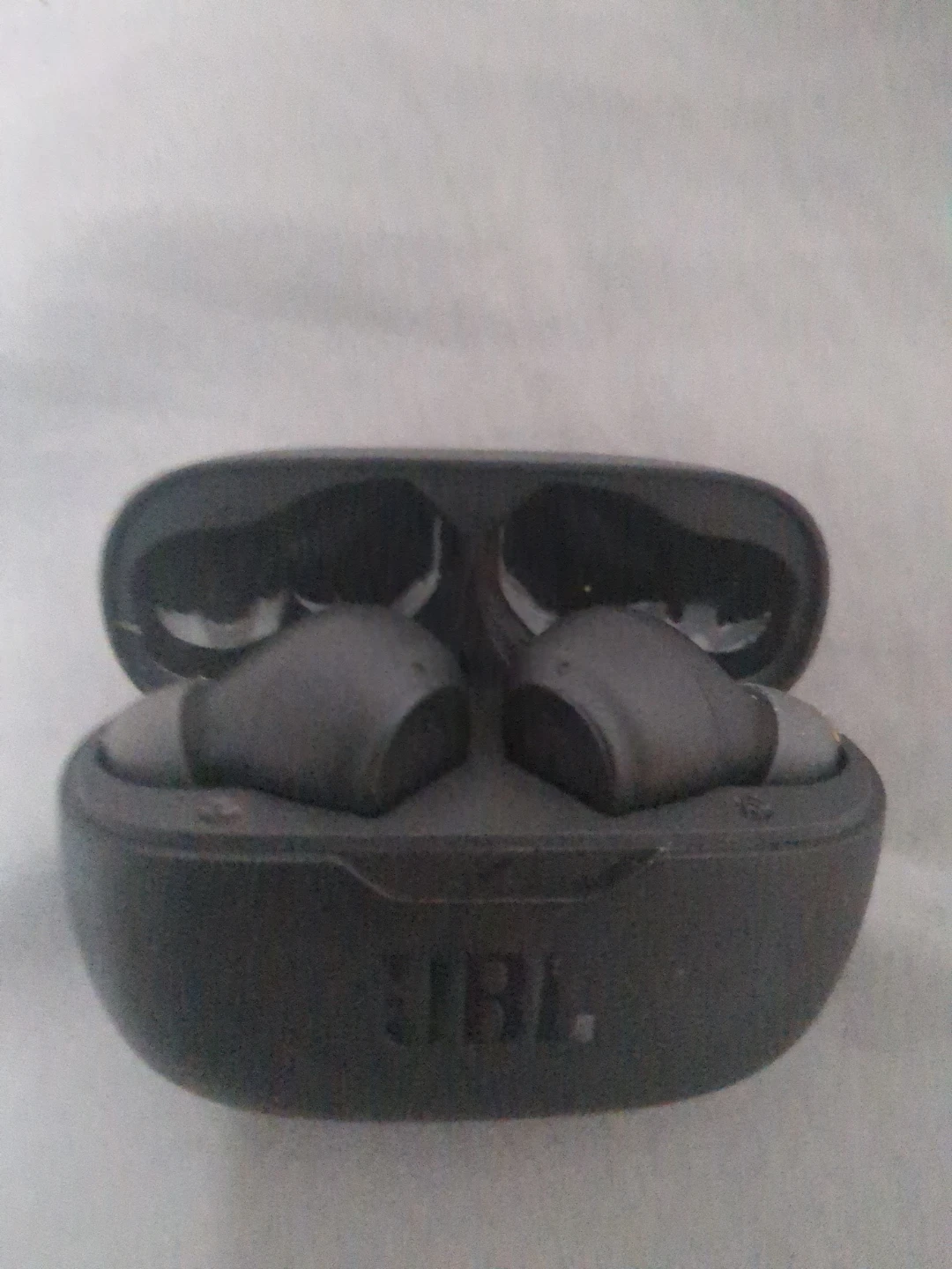 JBL Vibe Beam Earbuds with Charging Case - photo 2