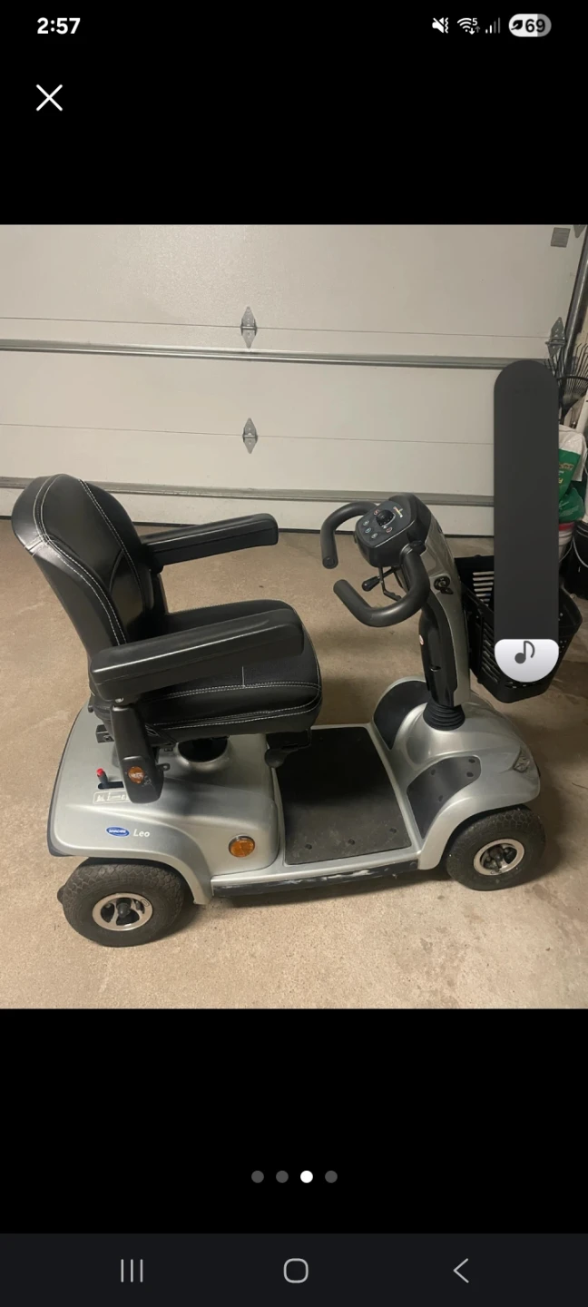 Invacare Leo Mobility Scooter