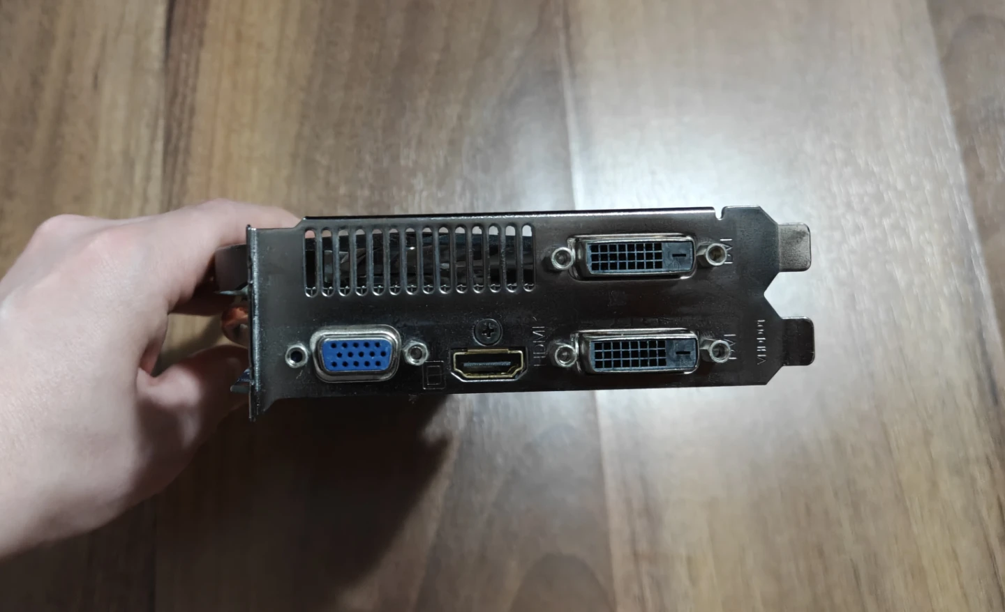 Gigabyte GV-N65TOC-2GI Graphics Card - photo 2