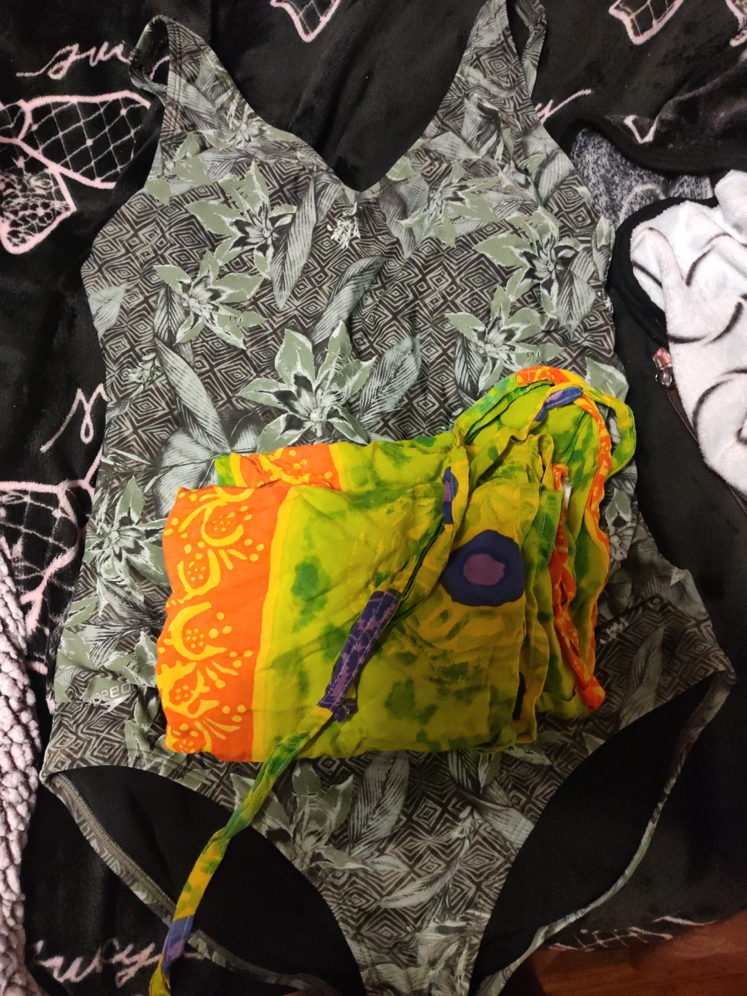 Speedo One-Piece Swimsuit and Sarong