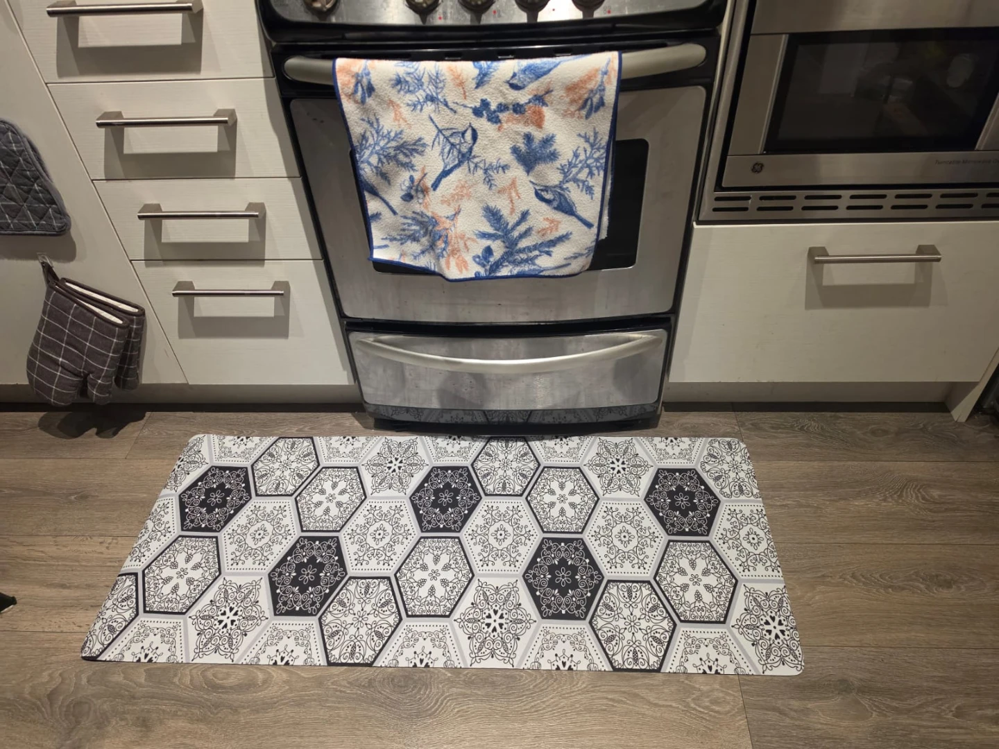 Brand New Kitchen Floor Mat - photo 3