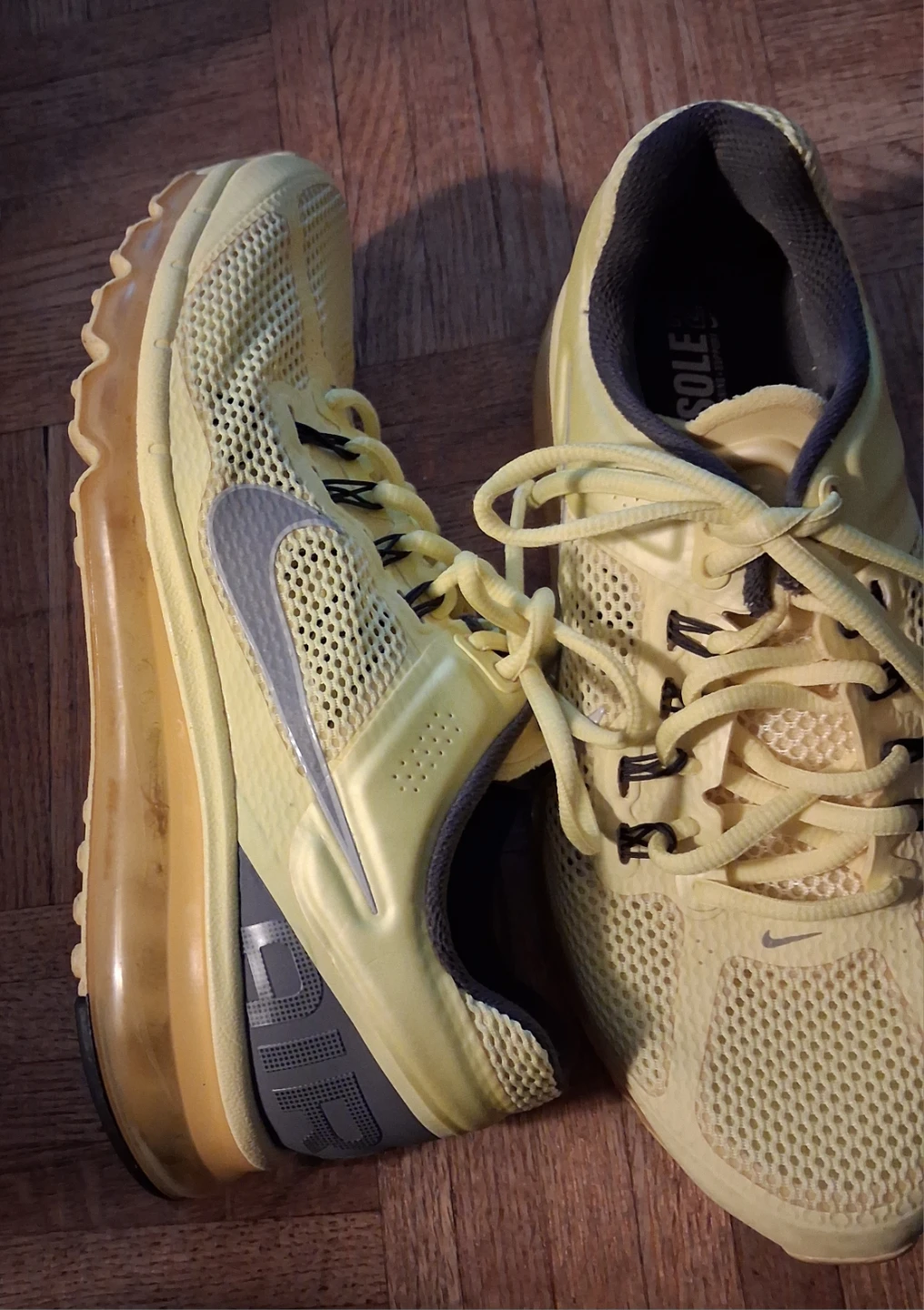 Nike Air Max Running Shoes - photo 2
