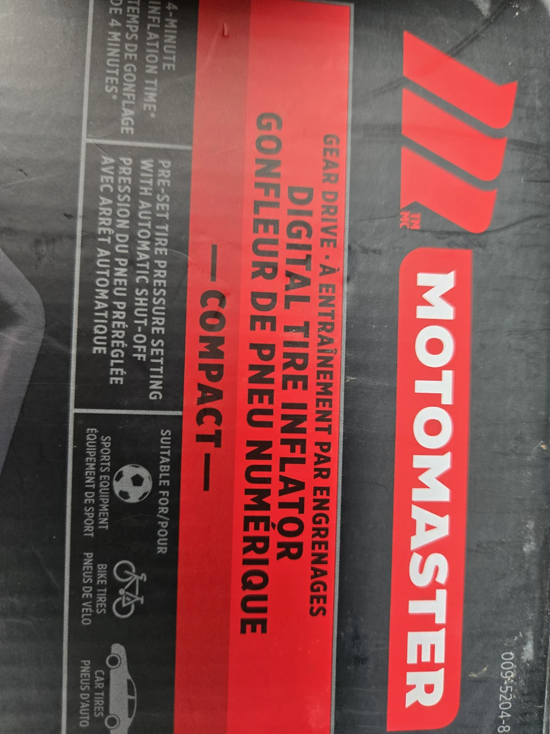 MotoMaster Compact Digital Tire Inflator