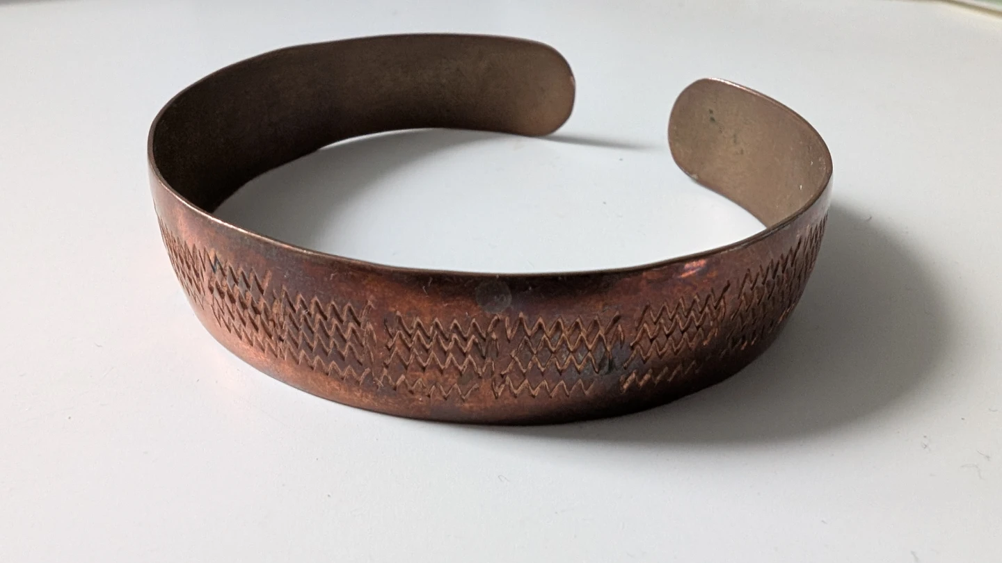 Two Vintage Metal Cuff Bracelets (Copper) - photo 3