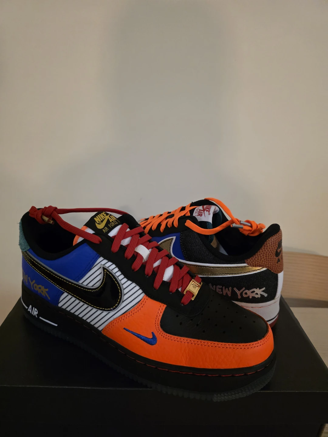 Nike Air Force 1 '07 LV8 New York Shoes