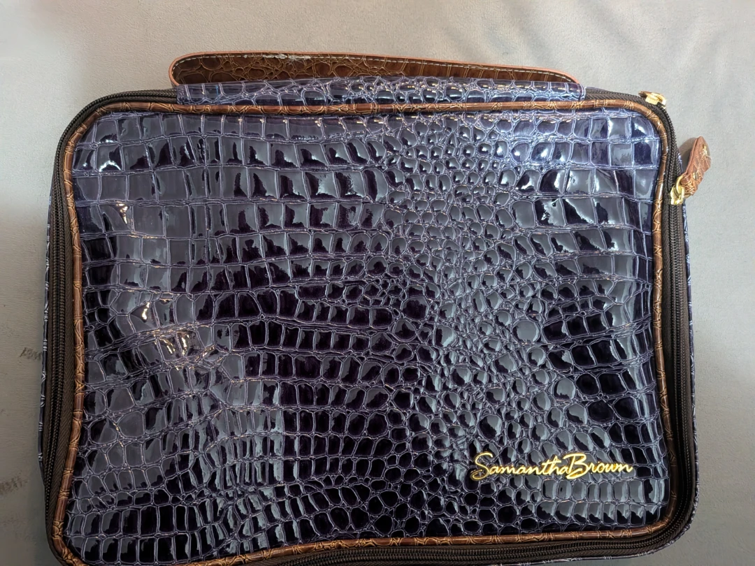 Samantha Brown Toiletry Organizer