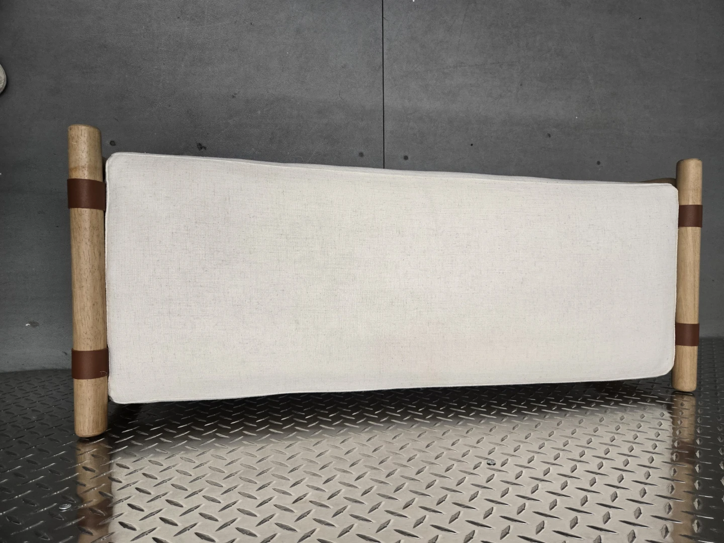 Target Modern Entryway Bench - photo 2