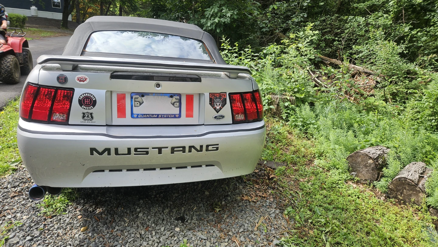 Ford Mustang Convertible. - photo 5