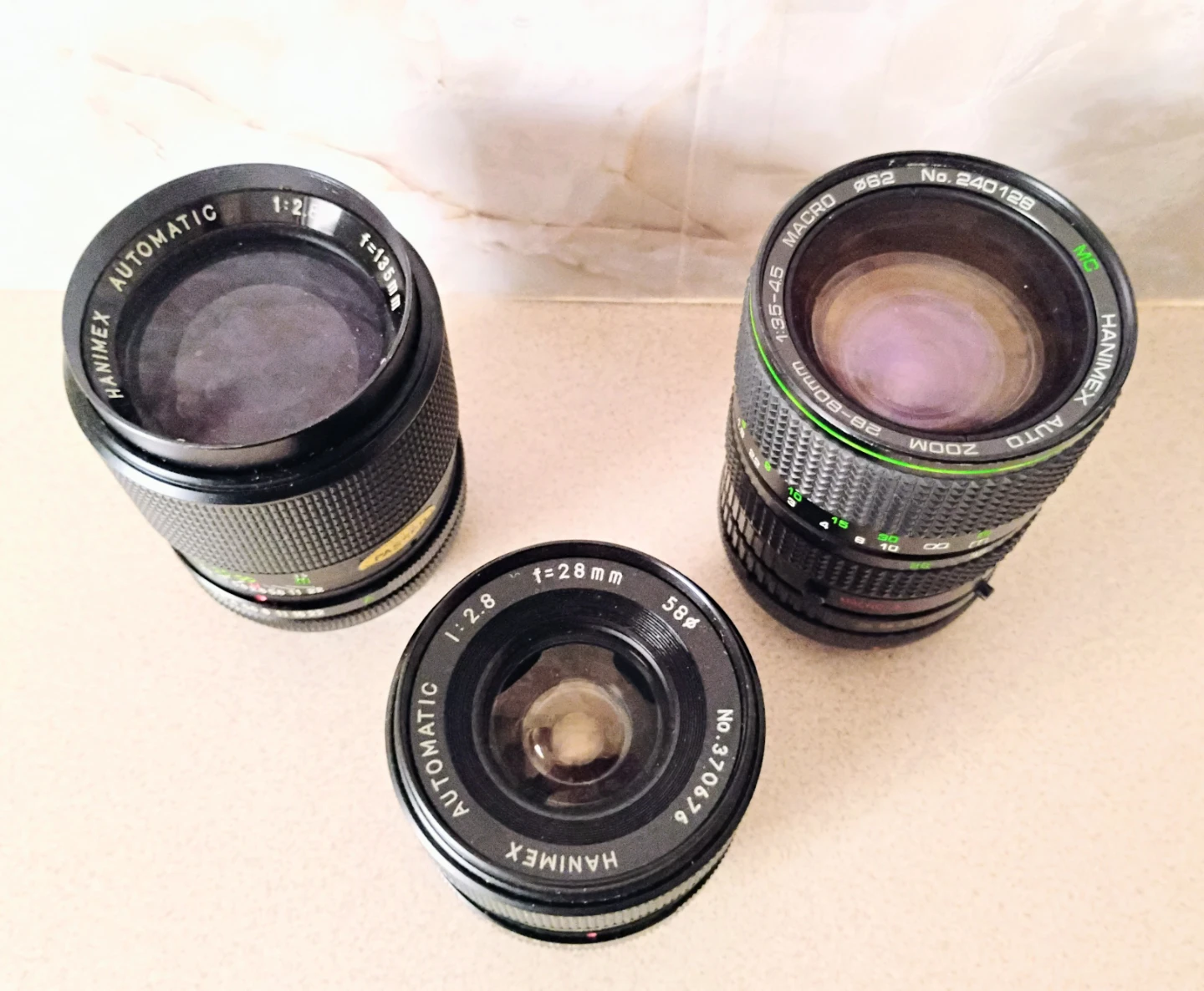 CANON AE-1 35MM CAMERA / LENS / DATA BACK / BAG - photo 2