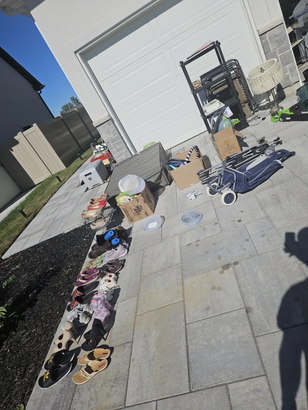 Garage Sale - photo 3