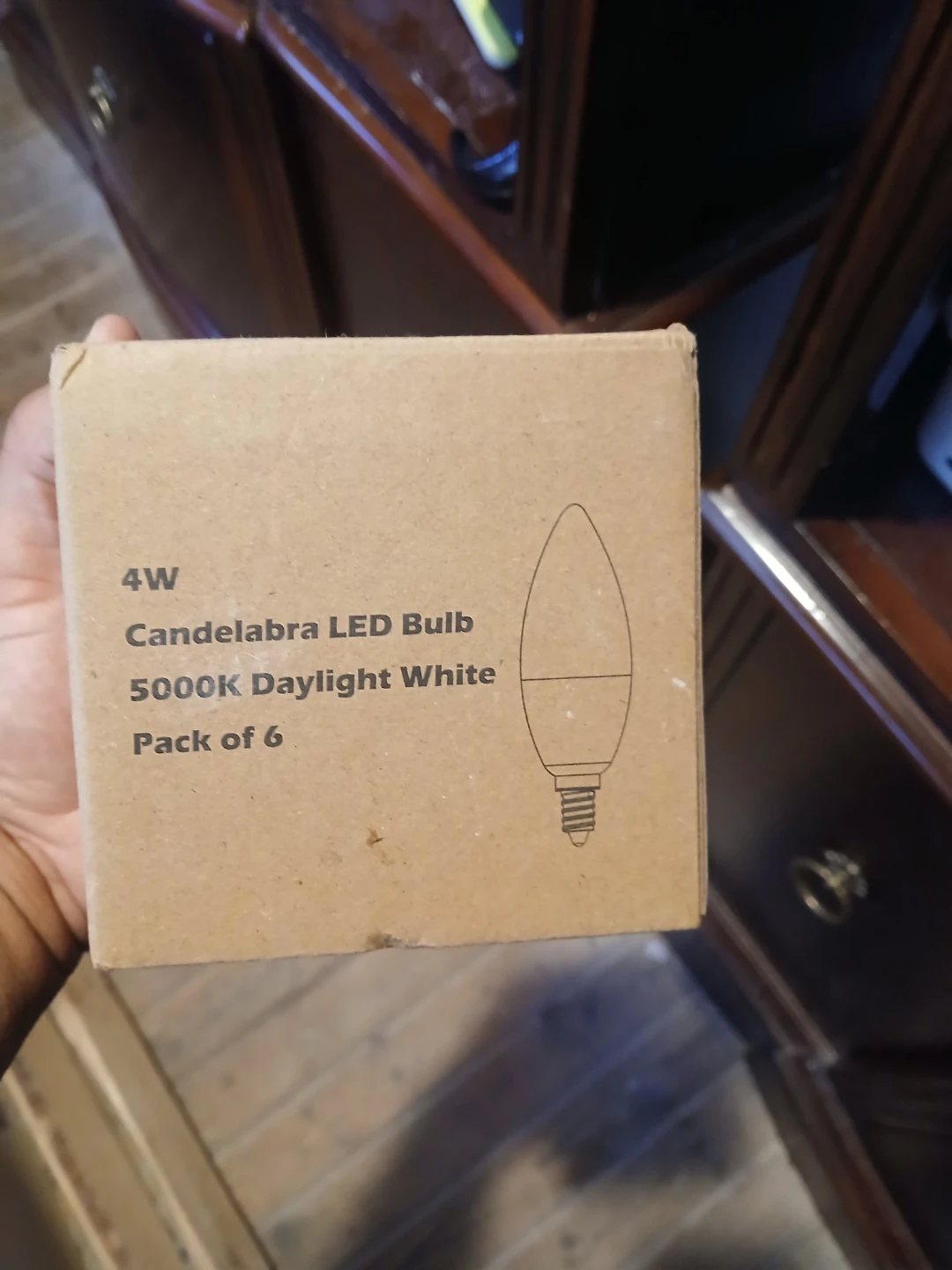 Pack of 6 Candelabra LED Bulbs 5000K Daylight White - photo 2
