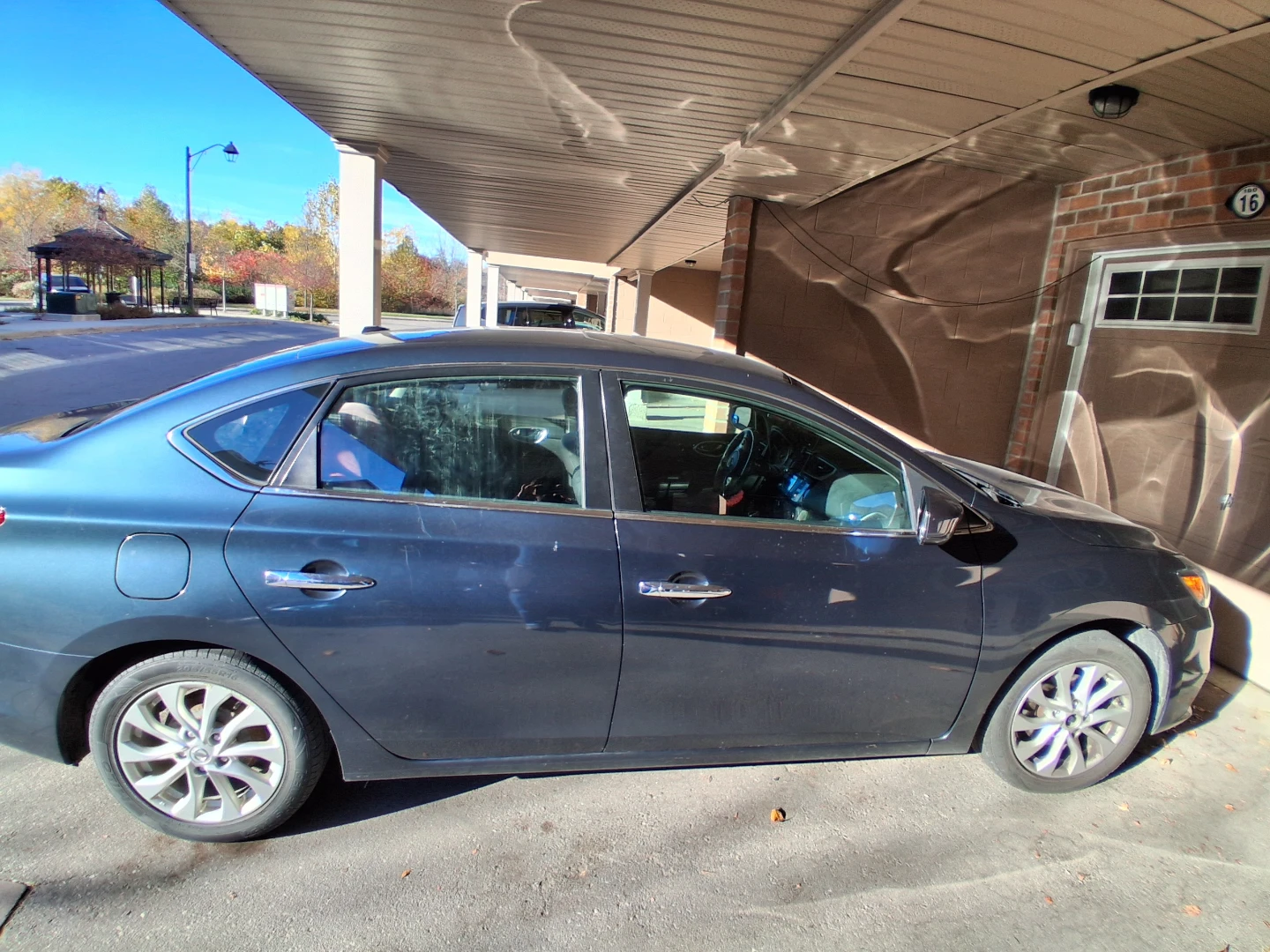Nissan Sentra SV - photo 5
