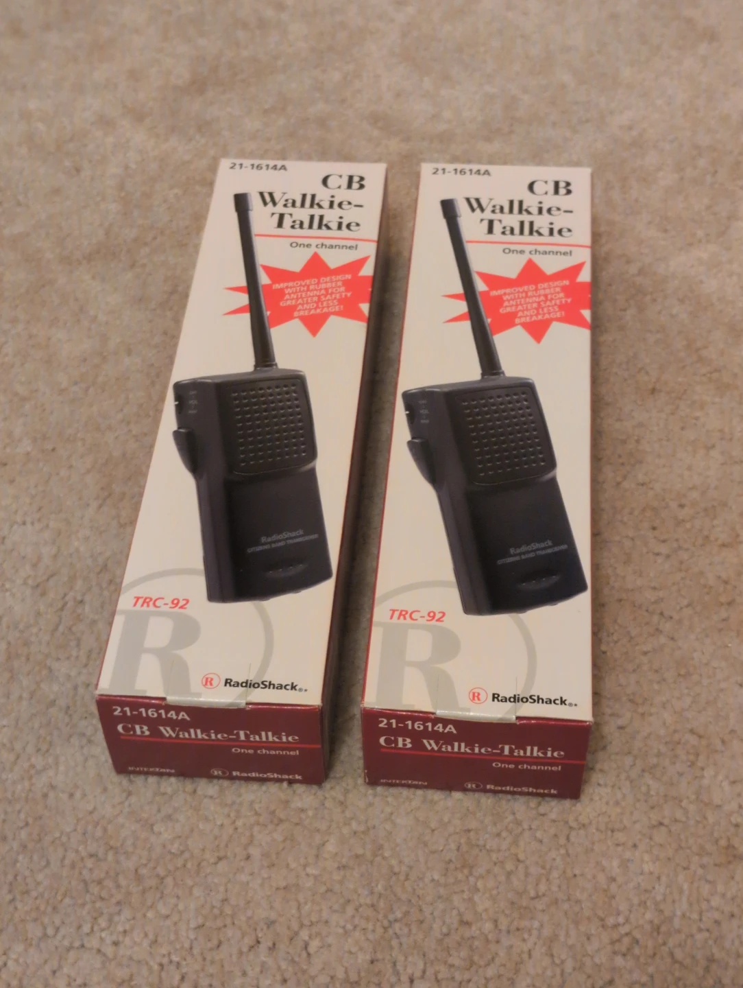 Pair of RadioShack CB Walkie-Talkies TRC-92