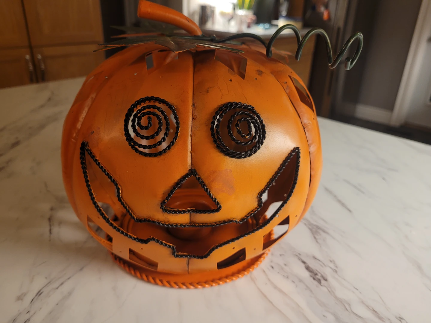Metal Pumpkin Tea Light Holder