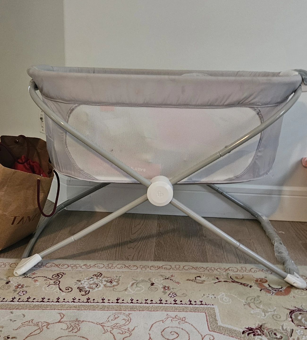 Fisher-Price Soothing Motions Bassinet