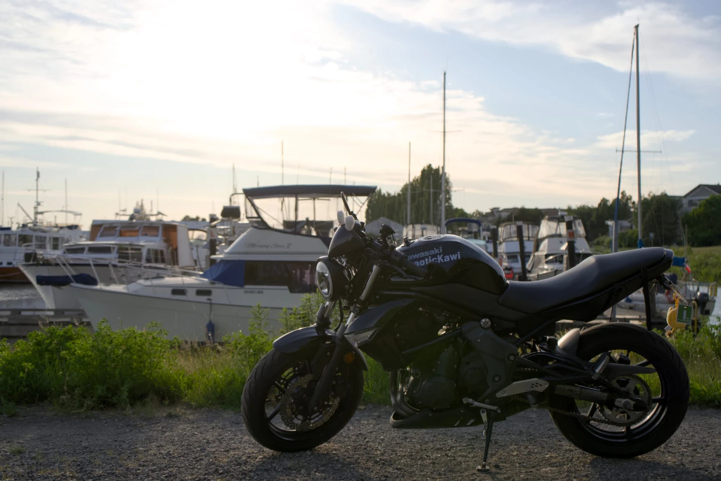 2010 Kawasaki ER6N - photo 2