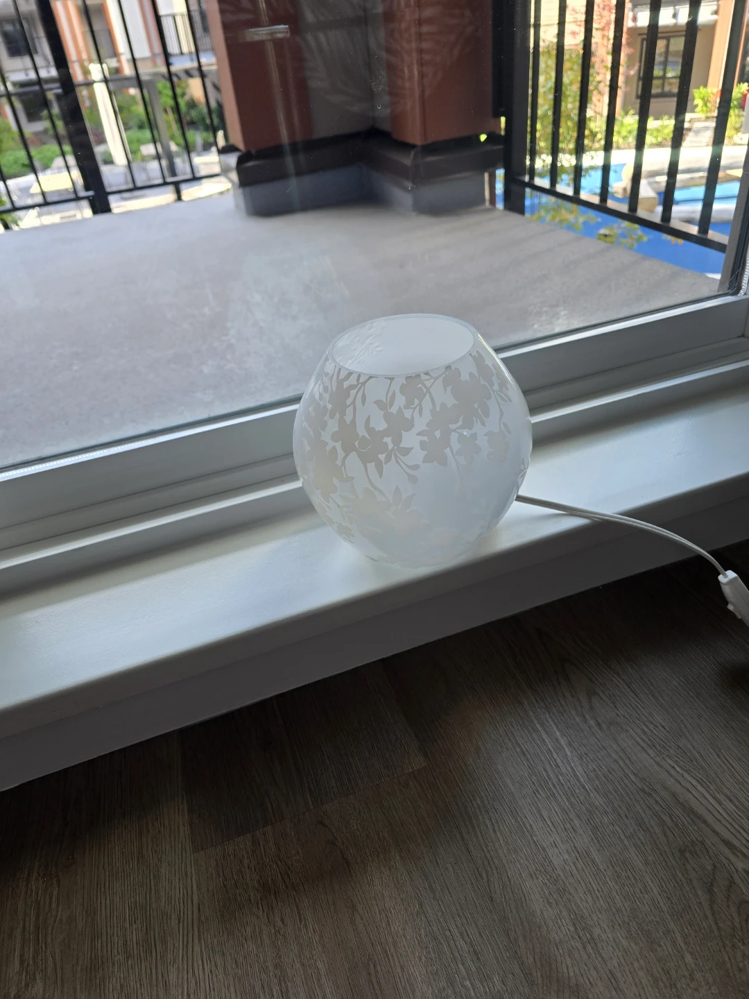 Floral Glass Table Lamp