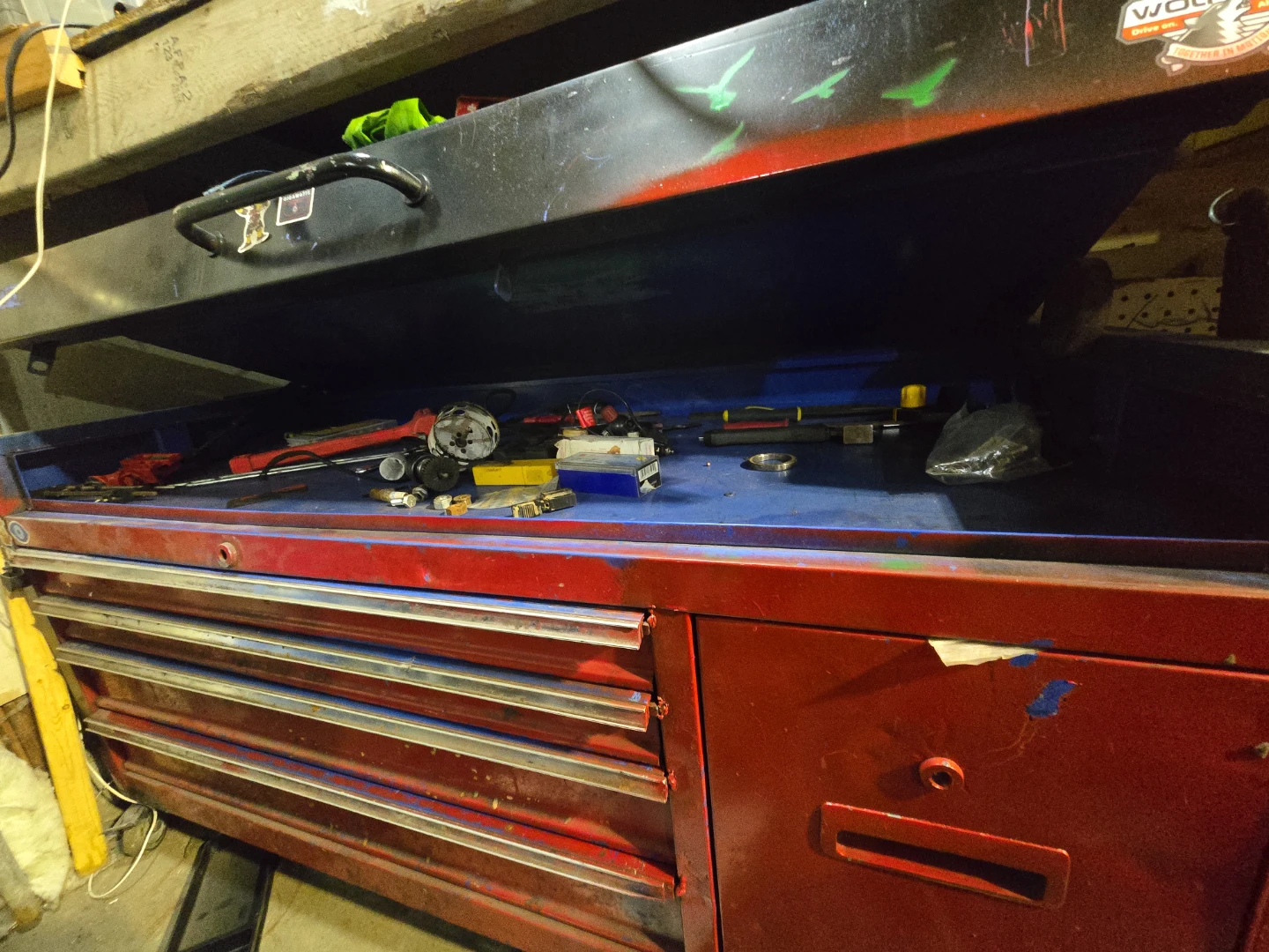 Wolfbox Metal Tool Chest