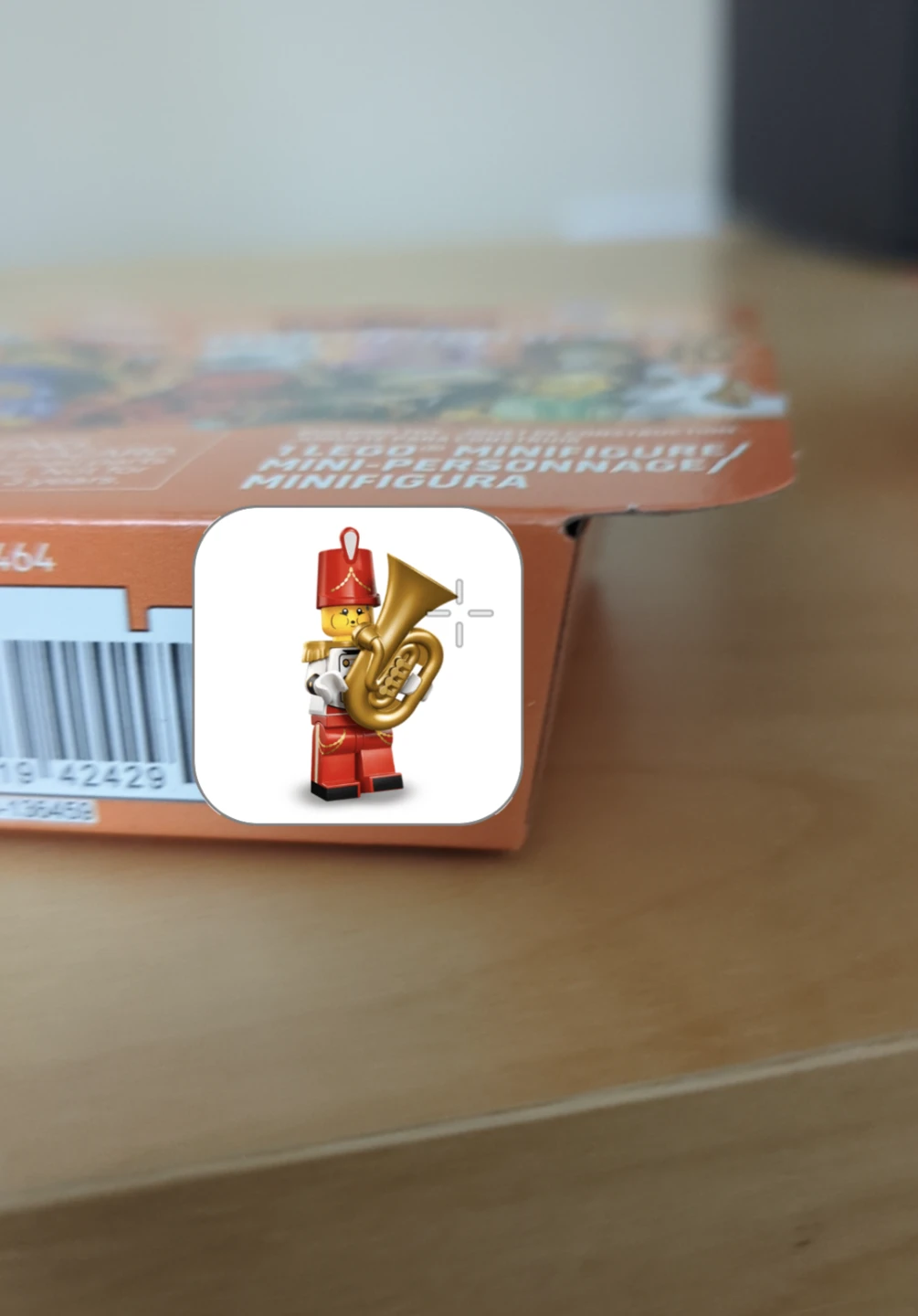 LEGO Minifigure Tuba player brand new unopened
