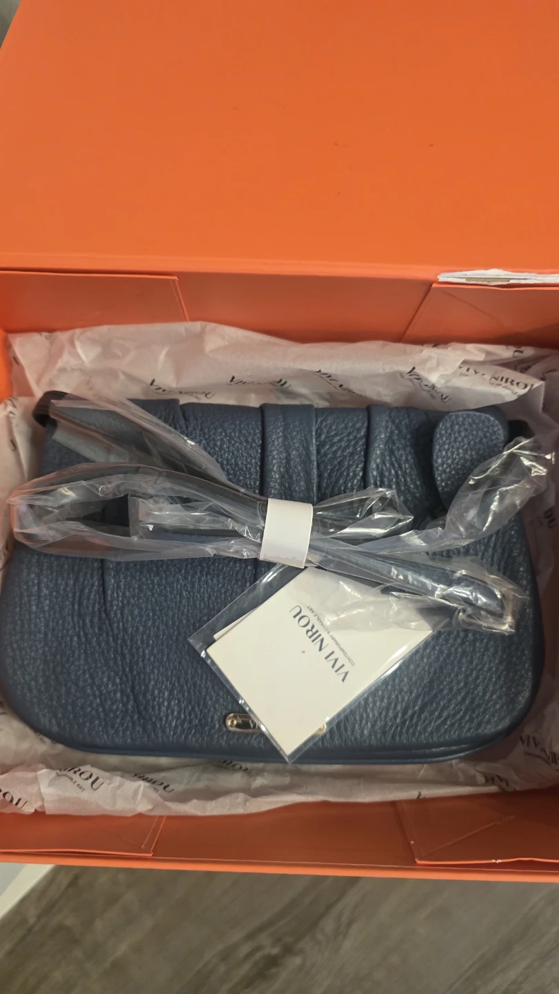 Vivi Nirou Blue Leather Crossbody Bag