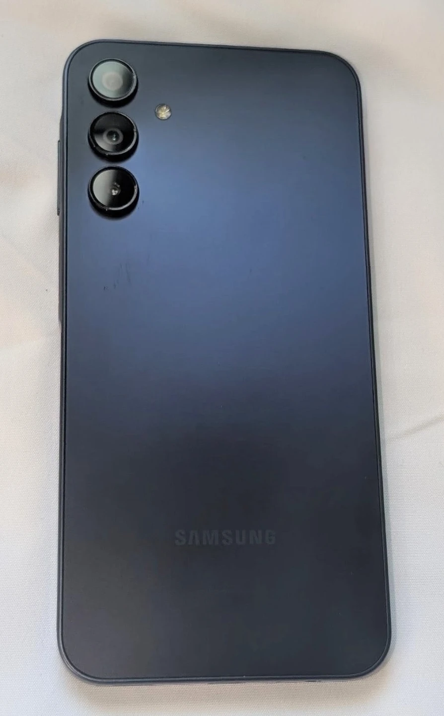 EXCELLENT CONDITION Samsung Galaxy A15 5G 64GB CRICKET Phone - photo 2